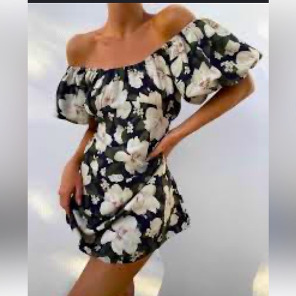 Posse Dresses & Skirts - POSSE Australia Dove linen mini puff sleeve dress tropical floral print M